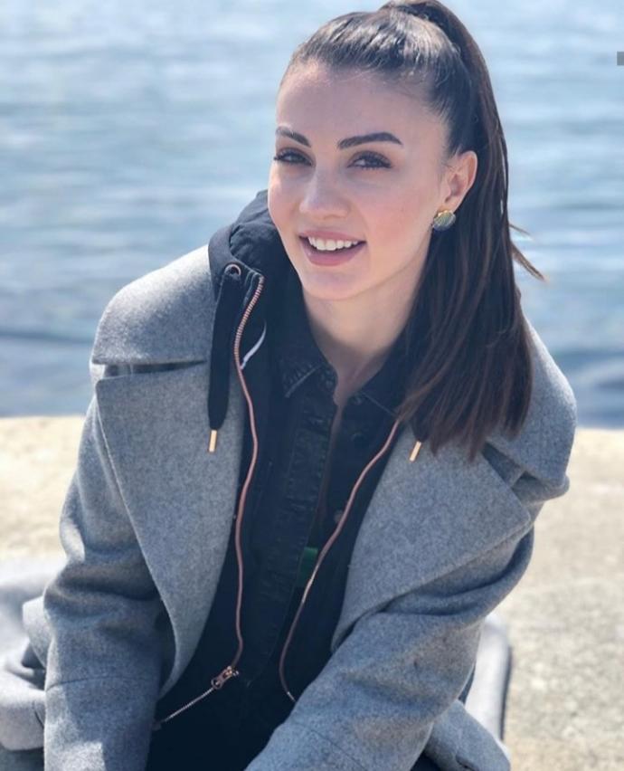Burcu Özberk güzel mi?
