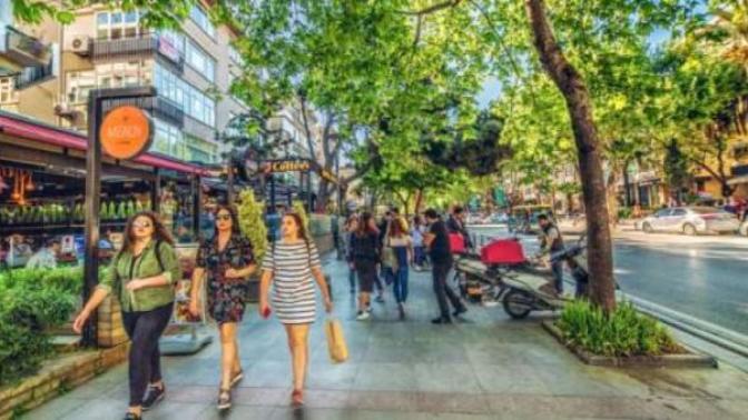 İstanbul'da gezilecek cadde önerisi yapabilir misiniz?