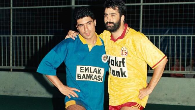 Erkekler neden halı saha maçı yapar?