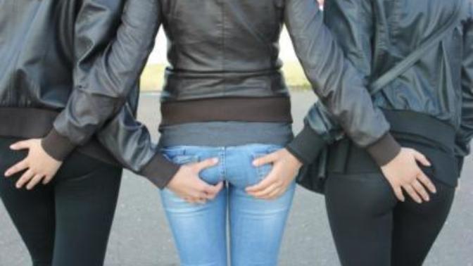 Kızlar, tayt sizin için seksi bir kıyafet midir yoksa tayt giymek rahatlık mıdır?