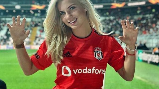 Kızlar, Türkiye'de en çok kadın taraftar Beşiktaş'ta 🖤 düşünceleriniz neler?