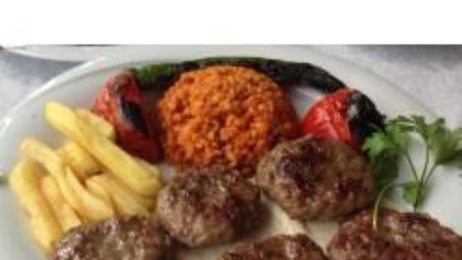 Maydanozsuz köfte olur mu?