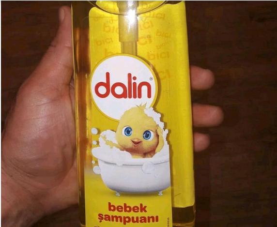 Bebek banyosunu hangi şampuanla yaptırmak daha iyi olur?