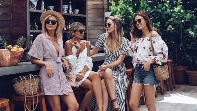Özel günlerinizde kurtarıcı saç modeliniz hangisi?