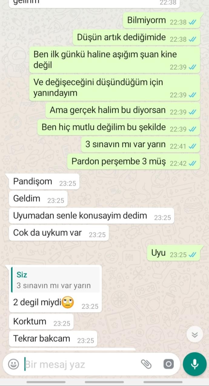 Erkek arkadaşım çok umursamaz, ve artık dayanamıyorm. Kavga edincede telefonu sessize alıp uyuyor ben deliriyorum?