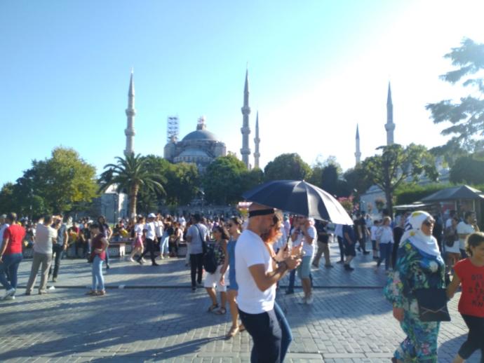 Mevlid kandiliniz mübarek olsun, hayırlı cumalar 😊?