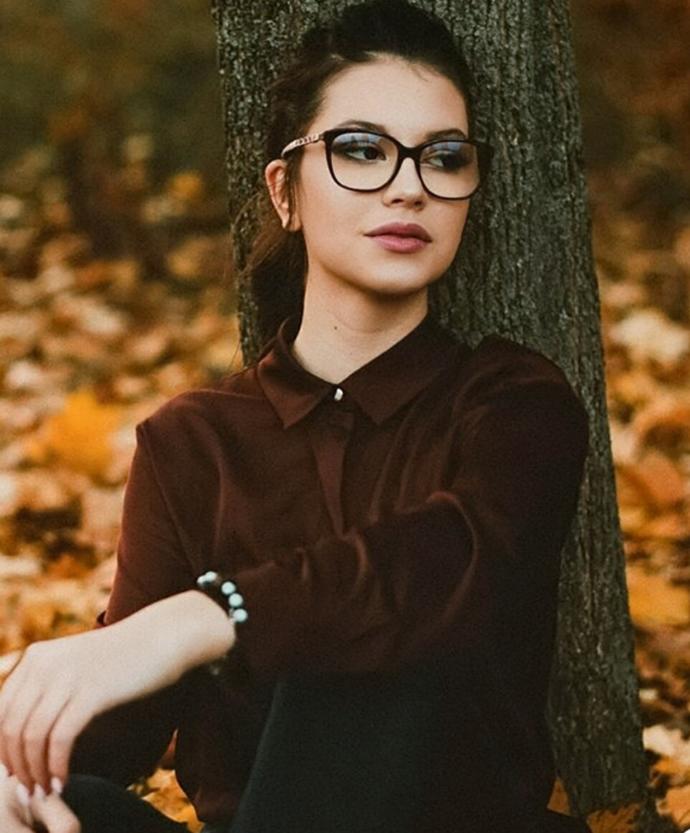 hangi müthiş güzel kız daha çekici?
