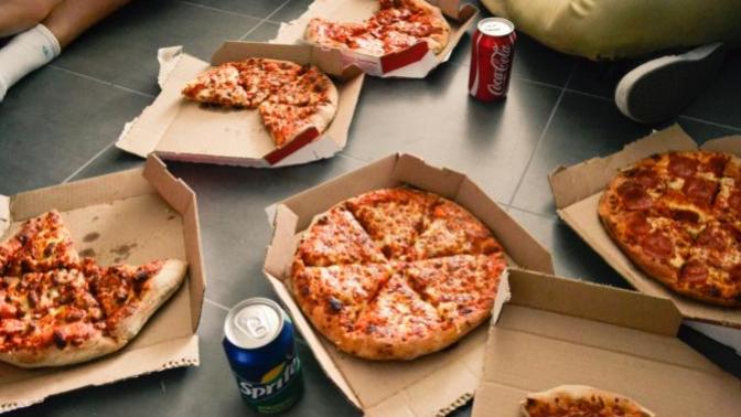 Bir oturuşta en fazla kaç dilim pizza gömersiniz?