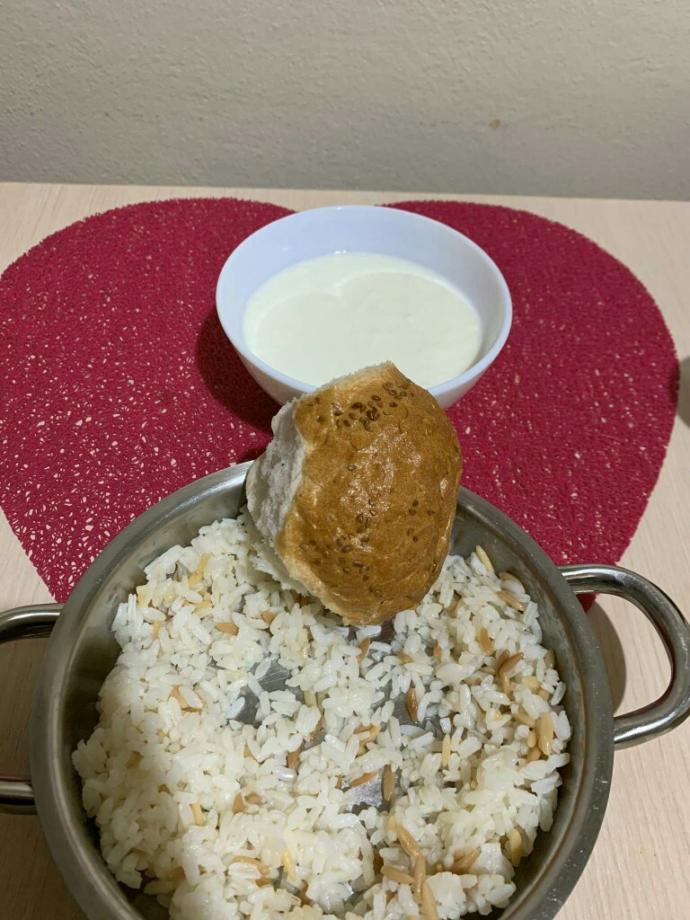 Vayt çaklıt moka içerken story atamadığım için özür dilerim, ben buyum kızım, seni seven gariban bir anadolu çocuğuyum beni?