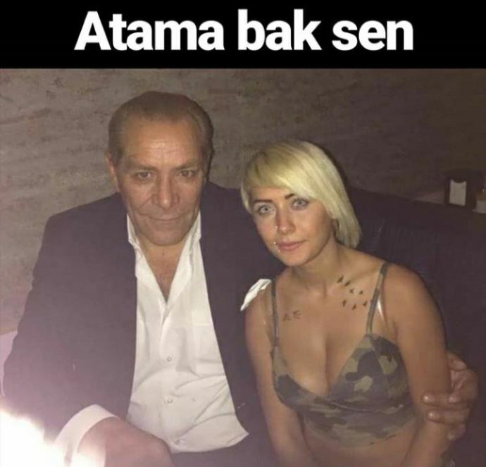Atatürk e benzeyen adam hakkında ne düşünüyor sunuz?