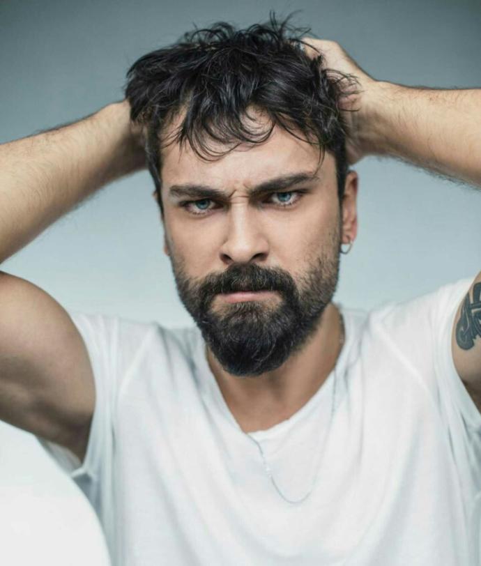 “Sen aşk kelimesinin vücut bulmuş halisin” demek istediğiniz birileri var mı?