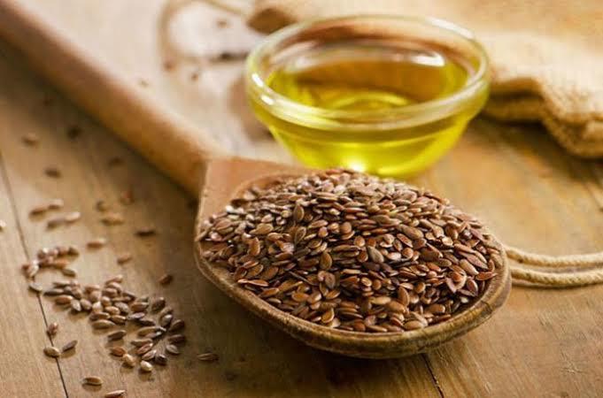 Göğüslerim çok küçük. Göğüs büyütme yöntemleri nelerdir?