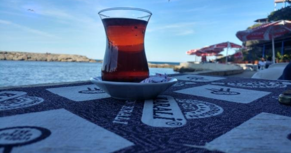 Çay mı, kahve mi? KizlarSoruyor