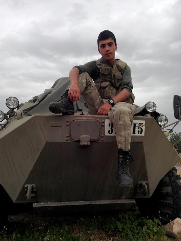 Bir erkeğe 3 numara saç yakışıyorsa, o erkek her hali ile yakışıklı mıdır?