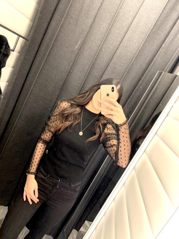 Giydiğim elbiseler sizce yakışmış mı yoksa garip mi duruyor? Almalı mıyım?