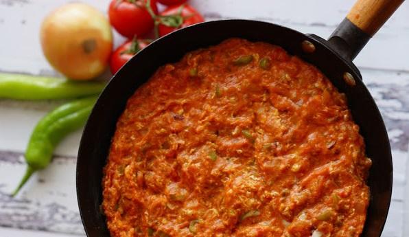 En kolay menemen nasıl yapılır? 🍴🍴🍸🍹🍷🍩🍞🍴