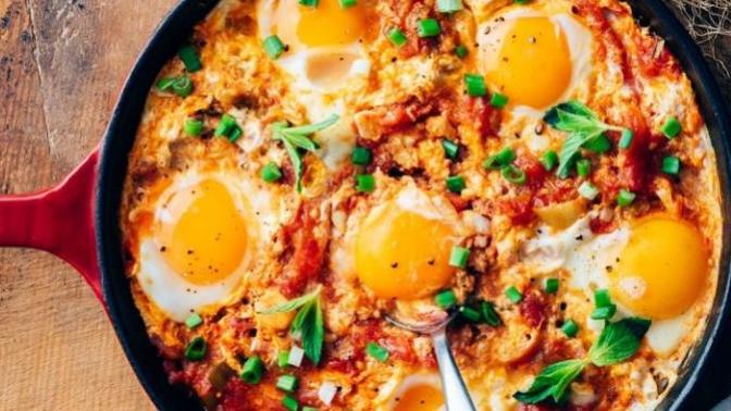 En kolay menemen nasıl yapılır? 🍴🍴🍸🍹🍷🍩🍞🍴