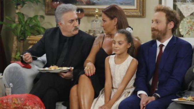 Kayınvalidemler çaya geliyor! Çayın yanına ne gider?
