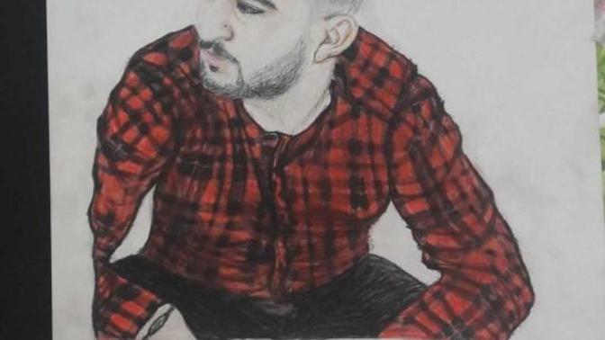 Sizce renkli çizim mi daha iyi kara kalem mi?
