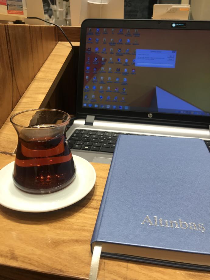 Bugün pazar ve ben mesai deyim?