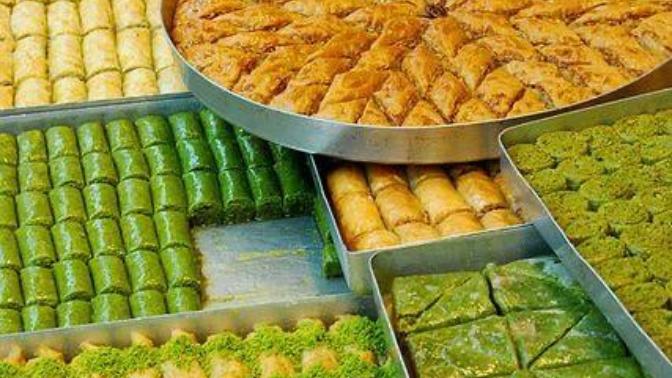 Size göre yemesi lezzetli olsa bile; yapması büyük marifet isteyen tatlı hangisidir?