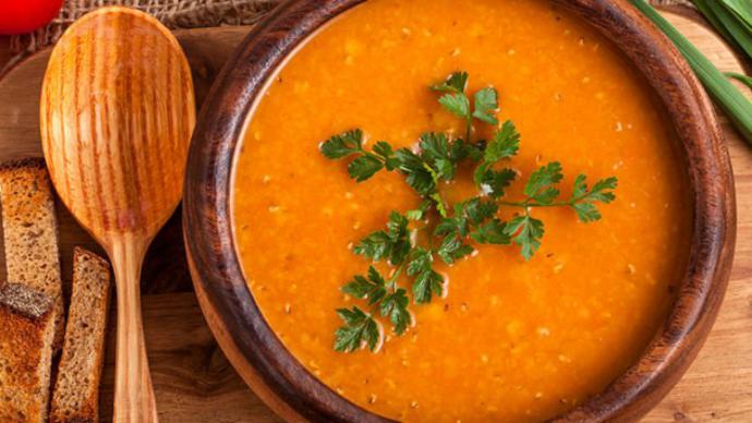 Kırmızı mercimek &ccedil;orbası
