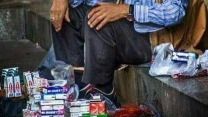 20 tane yara bandı bir lira diyor amca , alan yok hiç mi kanayan yaraniz yok?