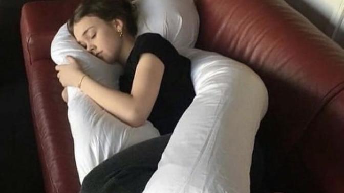 İyi geceler sevgili yastığı ile uyumak ister miydiniz :)) ?