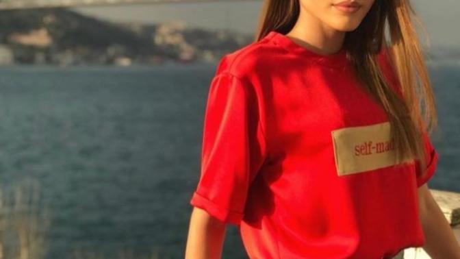 Simay Barlas güzel mi?