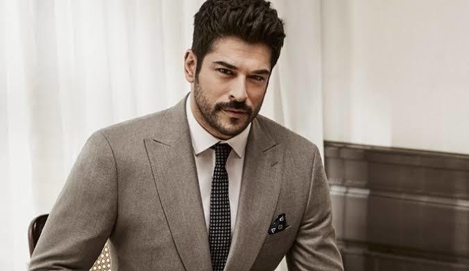 Burak Özçivit