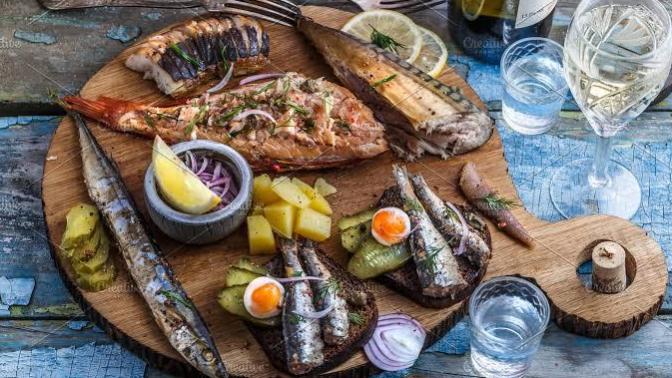 Balığın yanına en çok yakışan meze hangisi?