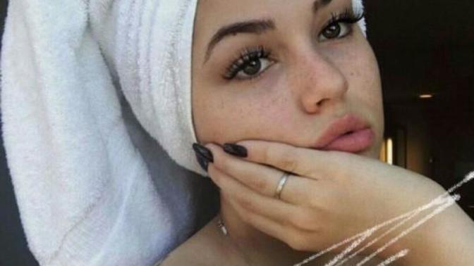 Doğal kızlar mı daha güzel yoksa makyajlı olanlar mı?
