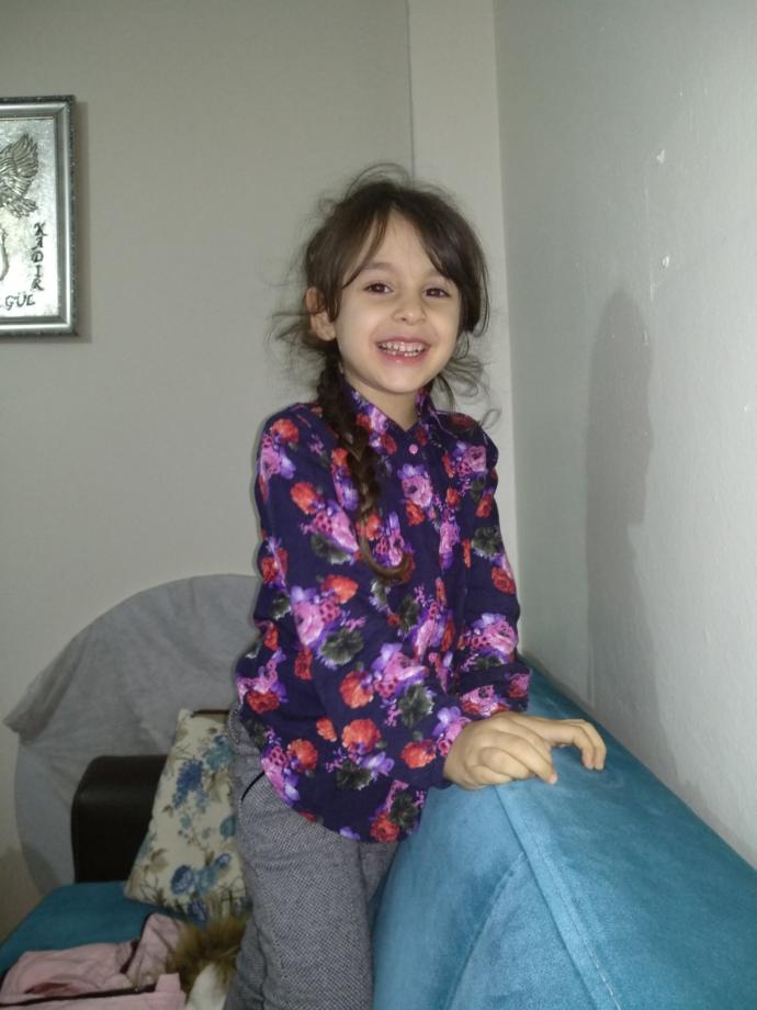 Ben 2 günde bir hasta olan yavrunun yeni yili hastalıksız geçirmesini dilerdim.
