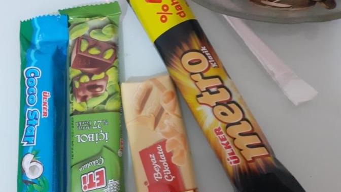 Bu saatte kola içilir mi? Hangi çikolatayı seviyorsunuz?
