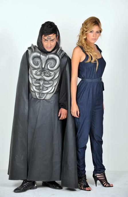 Favoriniz Hades mi yoksa Selena mı?