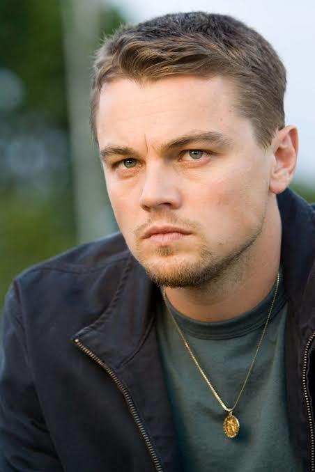 Leonardo dicaprio’nun hangi hali daha yakışıklı sizce?