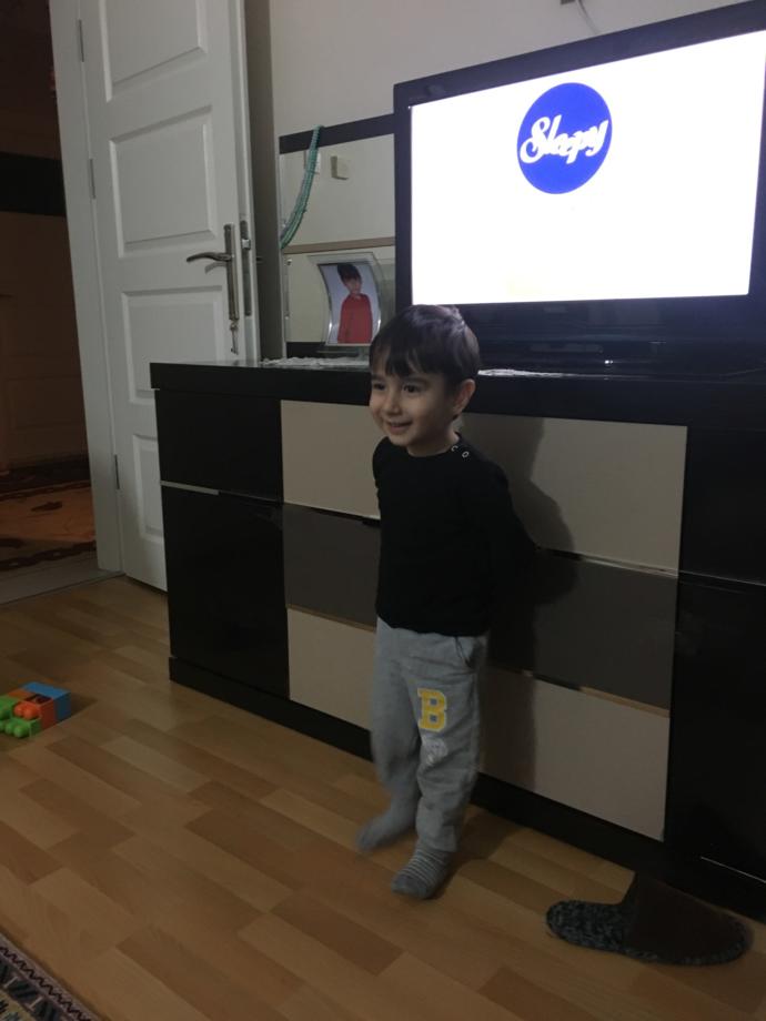 Sizi görünce aklıma gelen ilk şeyi söyleyeyim mi?