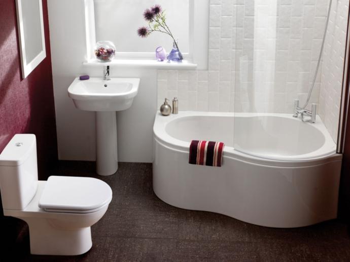 k&uuml;&ccedil;&uuml;k banyo dekorasyonu