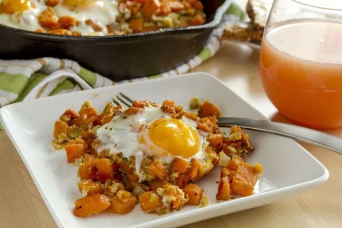 Yumurtanın en iyi arkadaşları: Patates ve Sucuk! Peki siz patatesli yumurta mı, yoksa sucuklu yumurta mı tercih edersiniz?