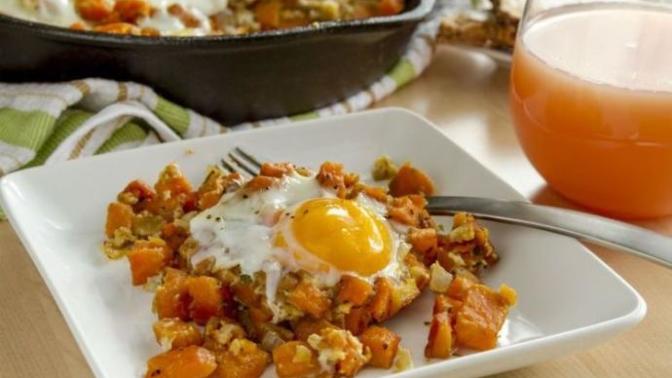 Yumurtanın en iyi arkadaşları: Patates ve Sucuk! Peki siz patatesli yumurta mı, yoksa sucuklu yumurta mı tercih edersiniz?