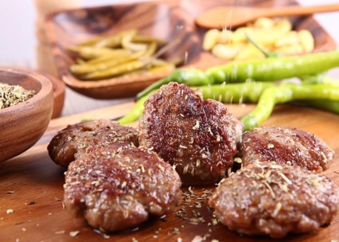 Köftenin olmazsa olmaz baharatı hangisidir?