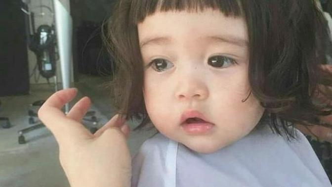 Çekik gözlü , Asyalı tarzı kızlar hakkında ne düşünüyorsunuz beni hep onlara benzetiyorlar sizce kötü mü iyi mi?
