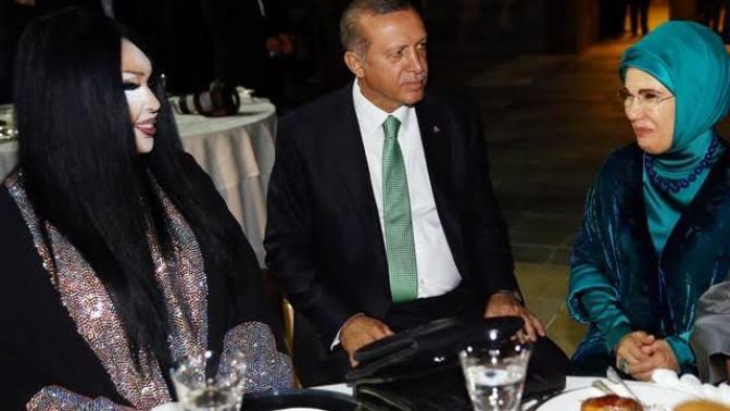 LGBT’liler (Lezbiyen, Gay, Biseksüel, Transgender) en çok hangi siyasi partiyi destekliyorlar?