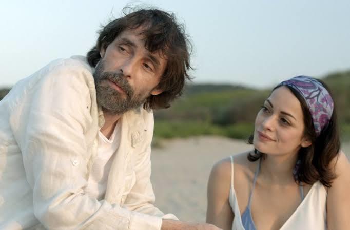 Fakat Müzeyyen Bu Derin Bir Tutku - Film
