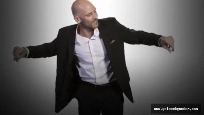 Johnny Sins Türkiye’ye geliyormuş. Ne düşünüyorsunuz?
