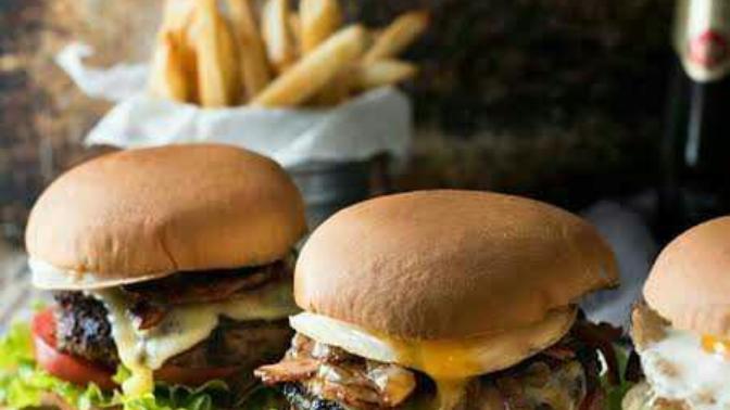 En sevdiğiniz hamburger menüsü hangisi?