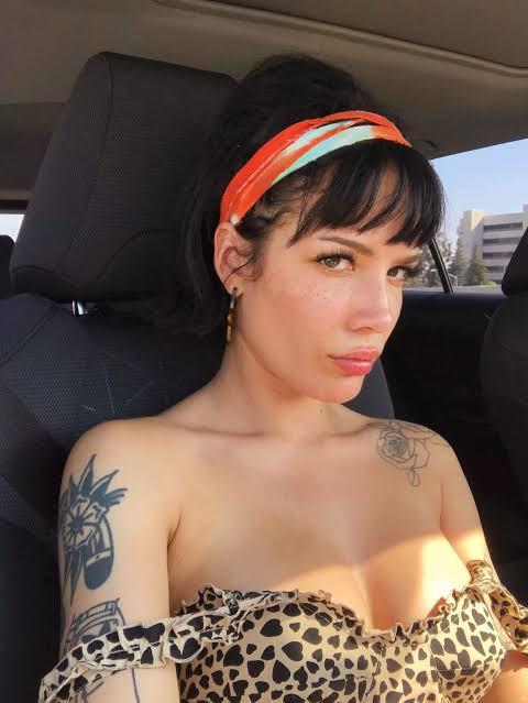 Halsey sever misiniz?