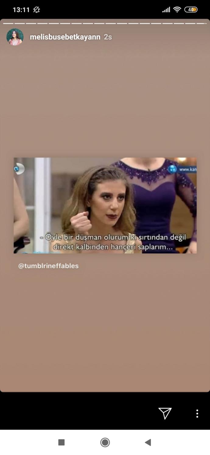 Bende bunu kaydet misim telefona 😂😂