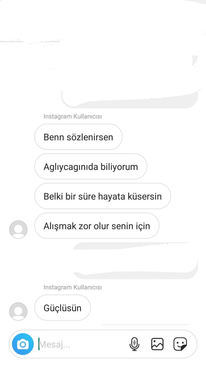 Sizde eski mesajları okuyup agliyormusunuz?