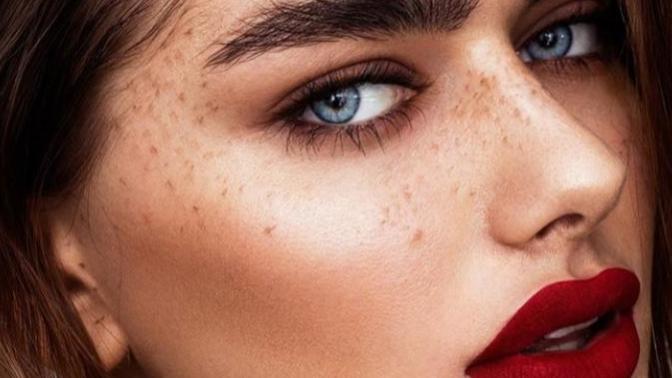 Kadınlara kalın ve dağınık kaş modelini yakıştırıyor musunuz?